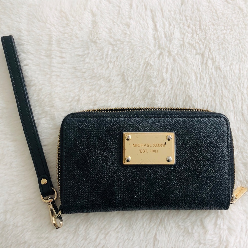 Michael Kors Black Monogram Wristlet Wallet
